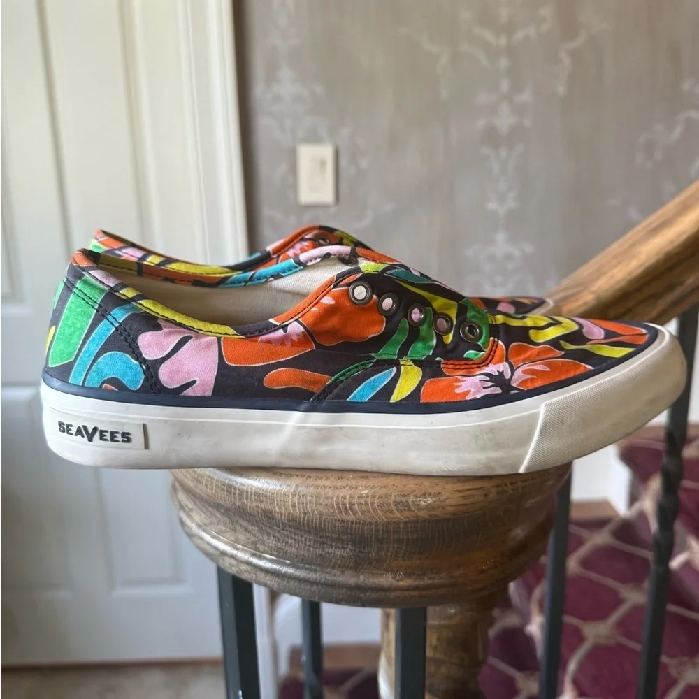 SeaVees legend Hoffman men’s floral sneaker size 9 good condition - Picture 3 of 10